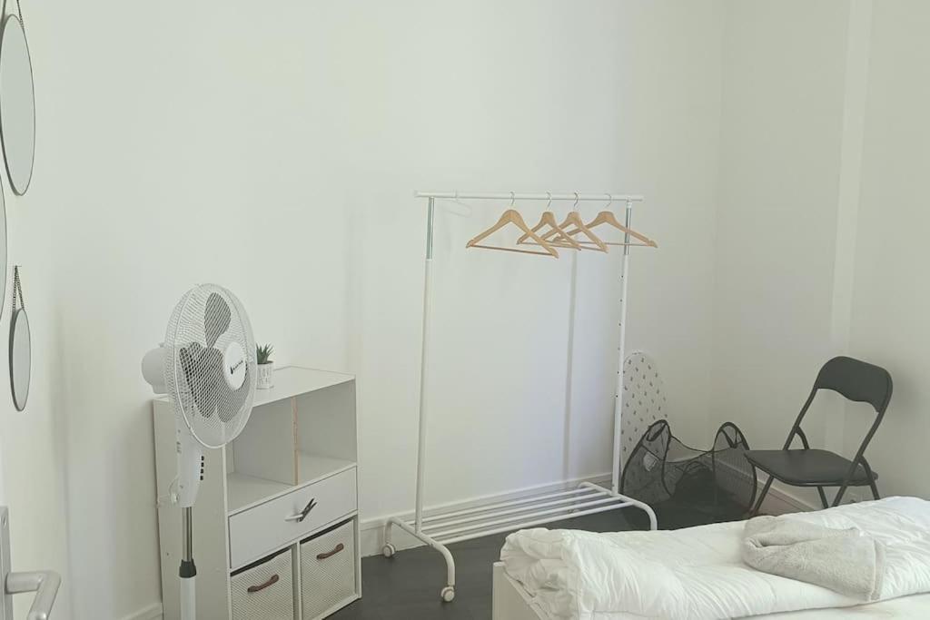 Montrouge 1 Bedroom Flat 30M2 - Екстериор снимка